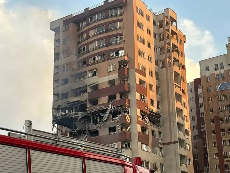 Airstrike on Asatid Residential Complex, Sa`adatabad, Tehran